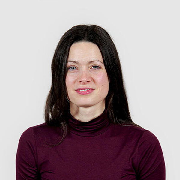 X fierce grace yoga teacher lizzie sells