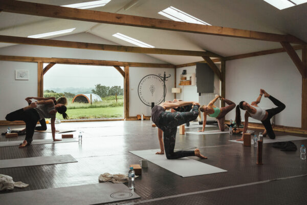 37 Yoga in a barn replacement 7 92 MB